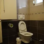 아파트 Urbanest